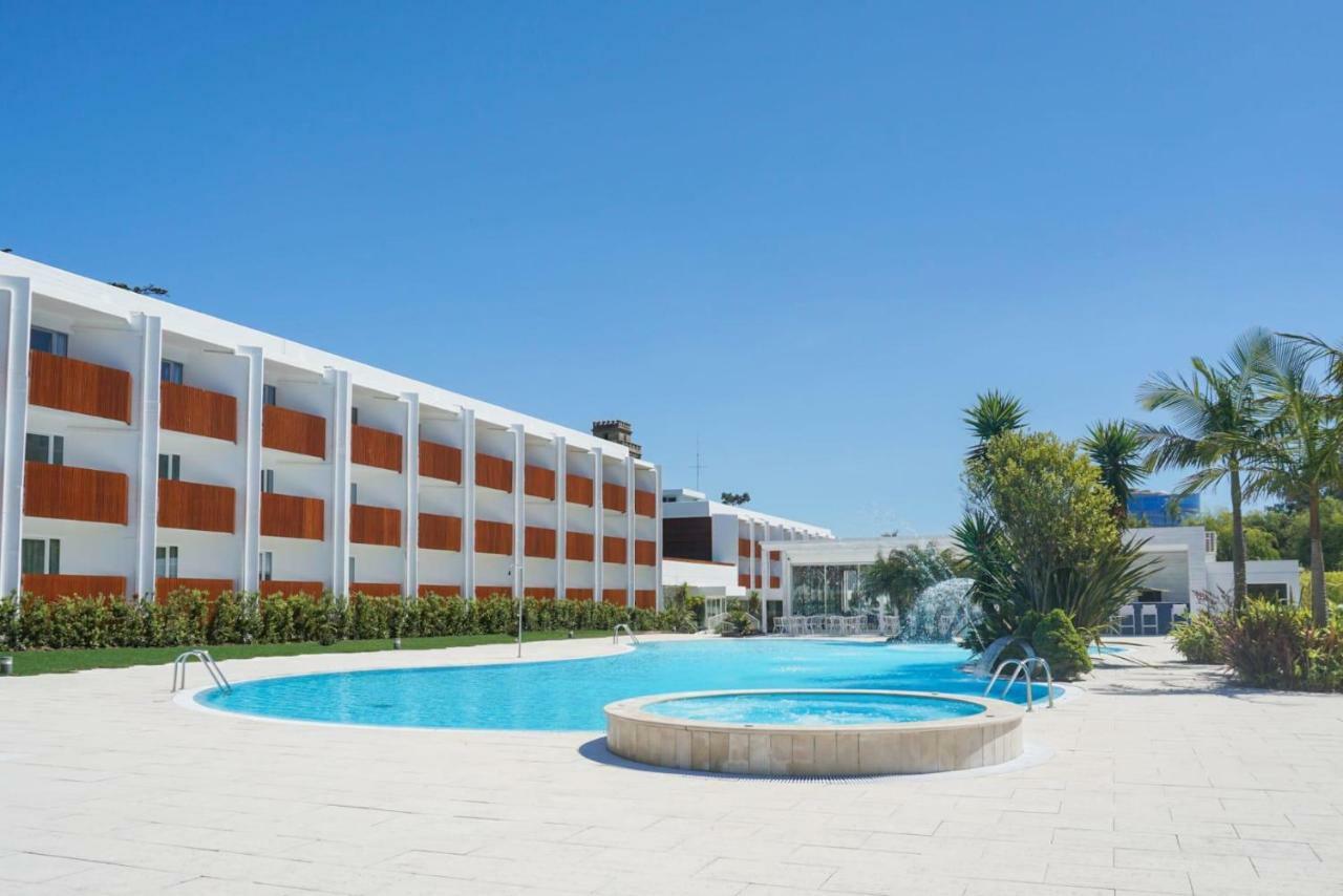 Malibu Foz Hotel - La Maison Younan Figueira da Foz Exterior foto