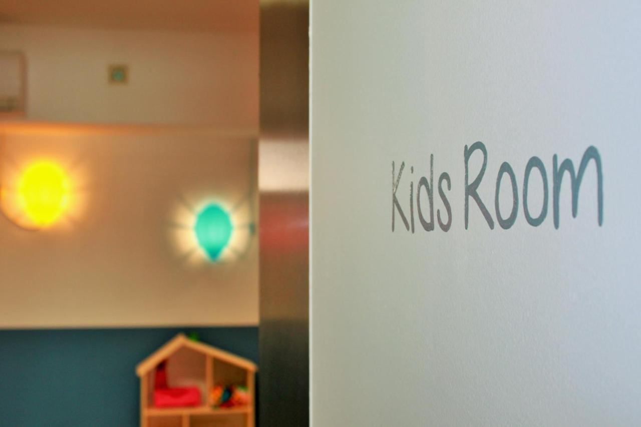 Malibu Foz Hotel - La Maison Younan Figueira da Foz Exterior foto Kids Room