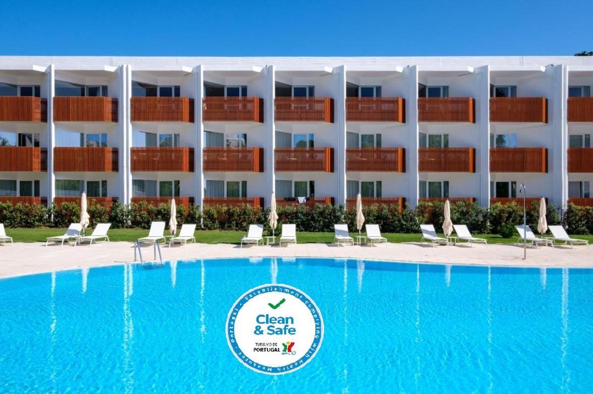 Malibu Foz Hotel - La Maison Younan Figueira da Foz Exterior foto Clean & Safe stamp